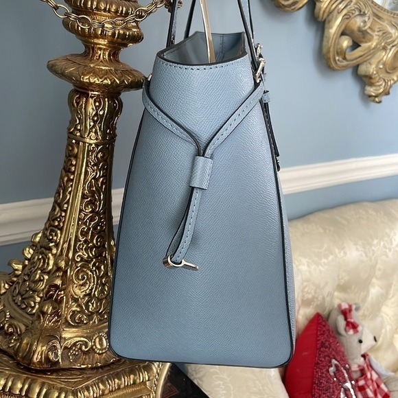 Brand New Michael Kors Voyager Genuine Leather Top Zip Tote Bag Chambray Blue - Picture 7 of 14